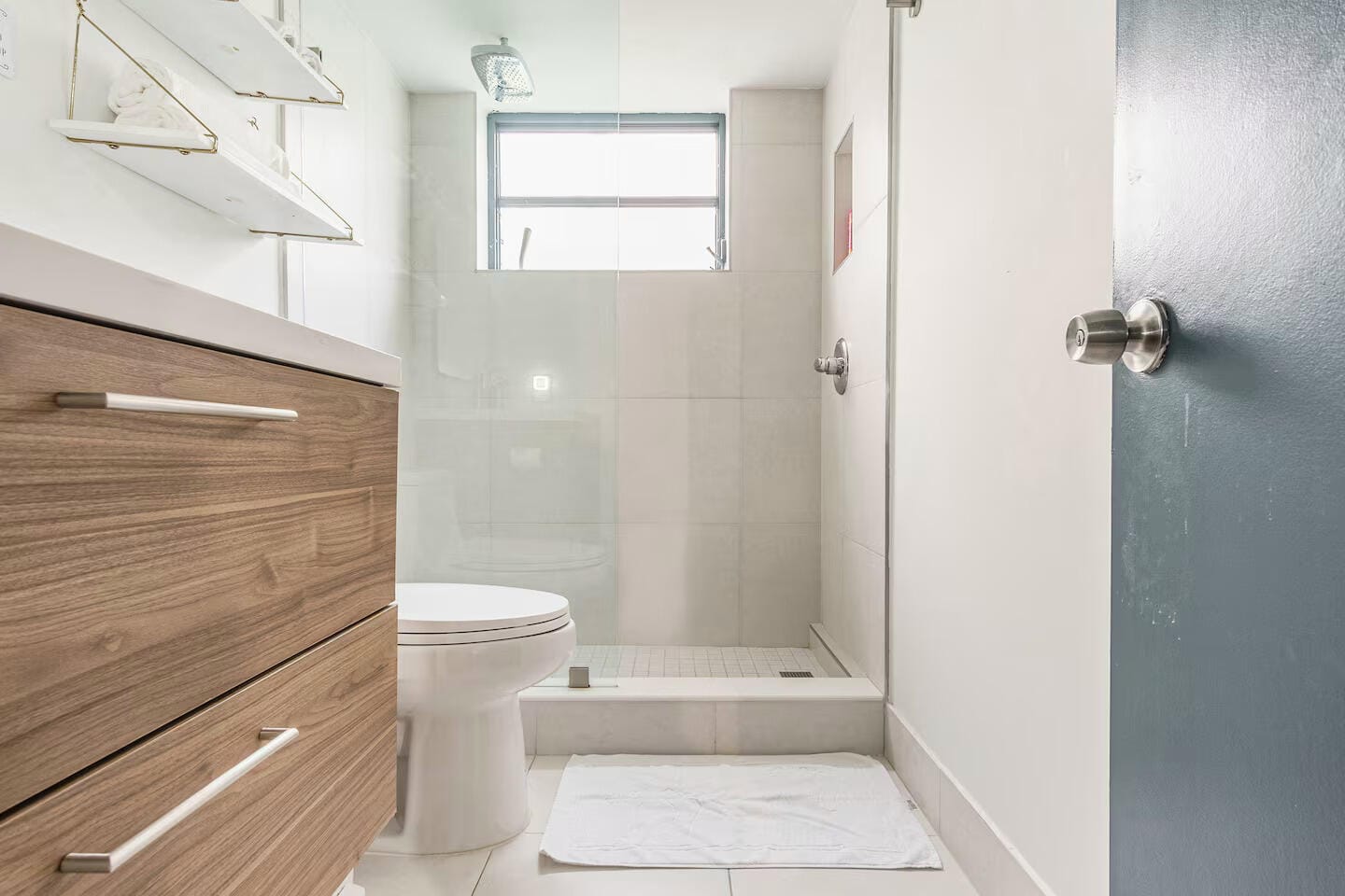 2404 NE 33RD Avenue 4, Fort Lauderdale, FL 33305 photo 5