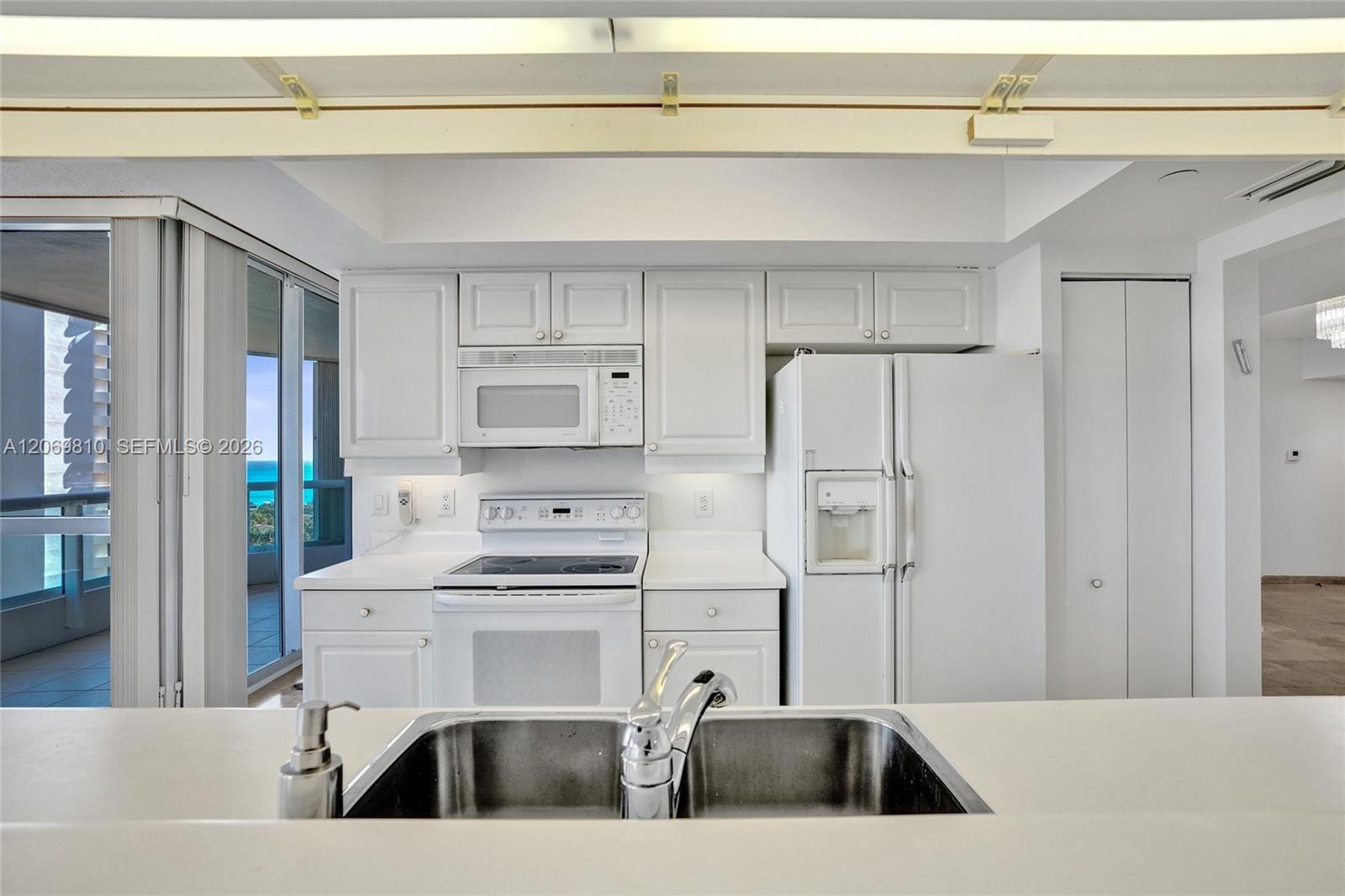 21205 Yacht Club Drive 2310 — photo 12