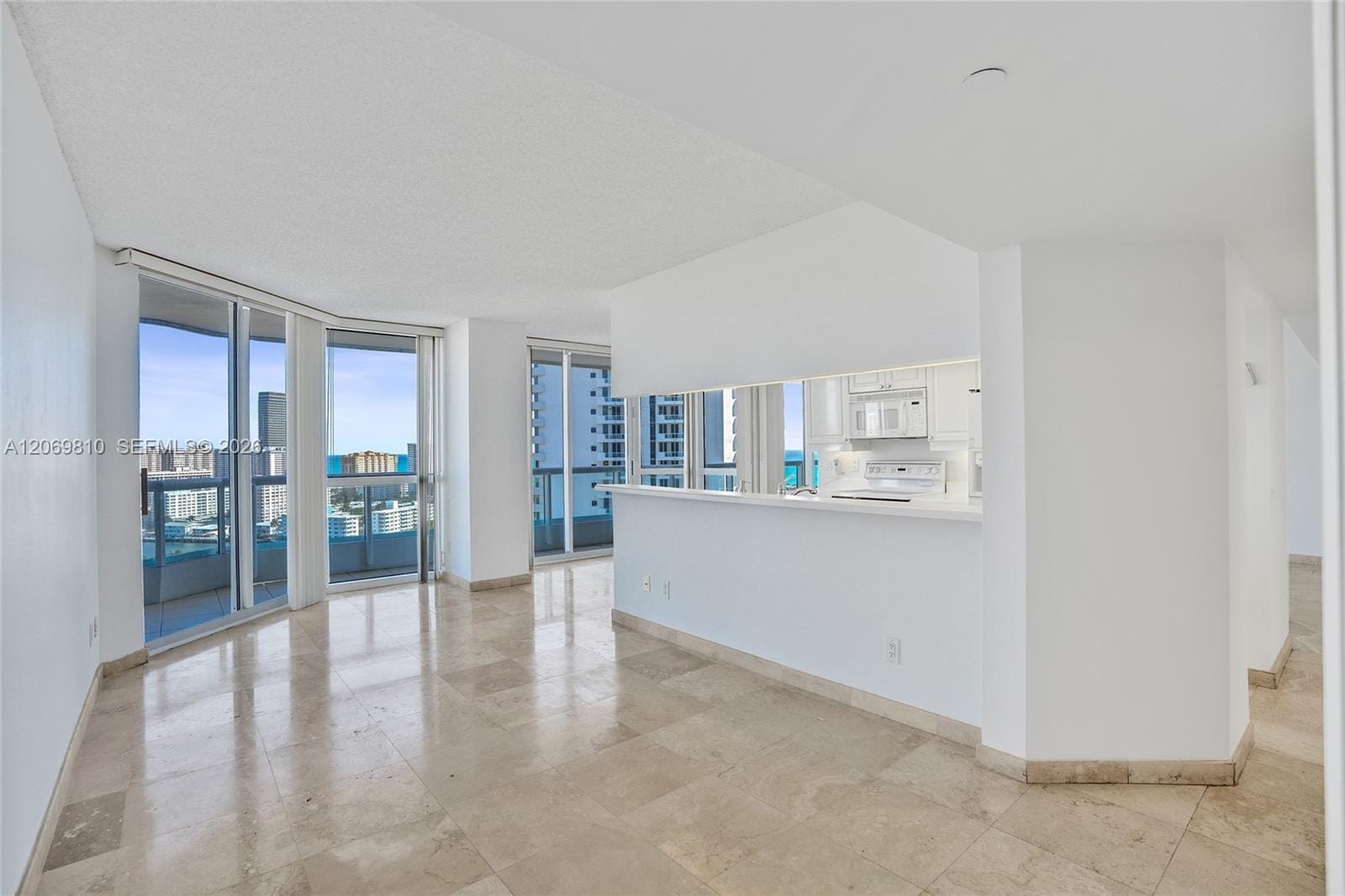 21205 Yacht Club Drive 2310 — photo 9