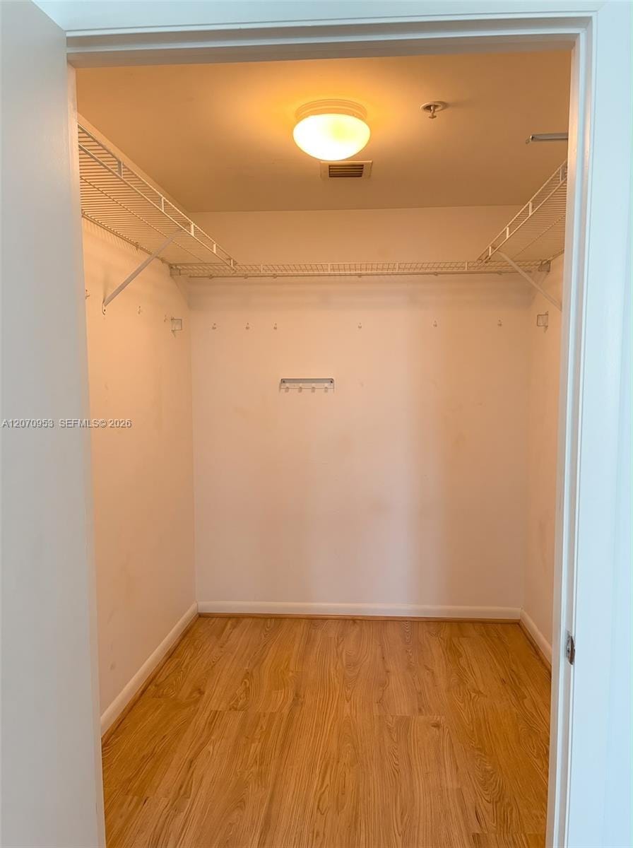253 NE 2nd Street 902 — photo 6