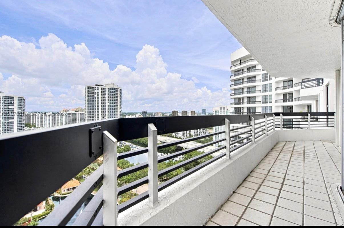 19195 NE 36th Court 2601, Aventura, FL 33180 photo 24