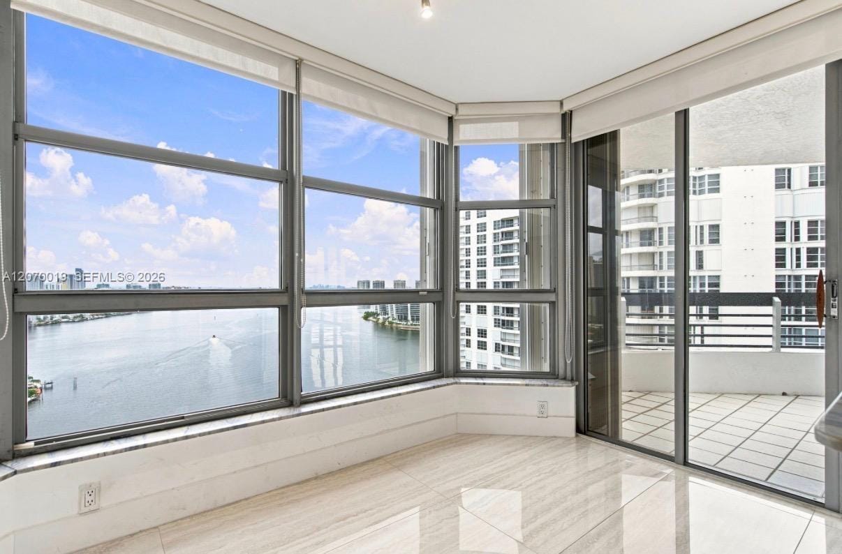 19195 NE 36th Court 2601, Aventura, FL 33180 photo 10