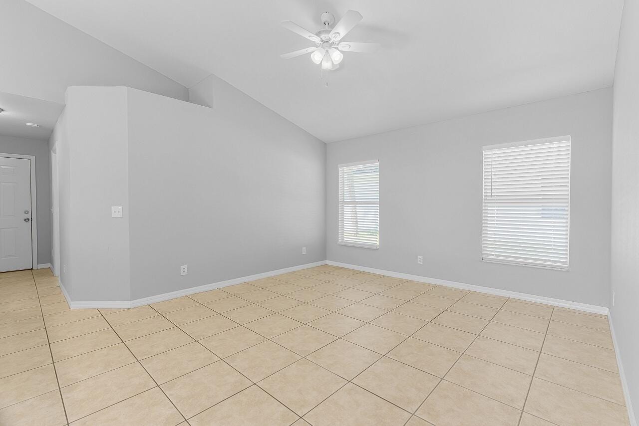 216 13th Street SW, Vero Beach, FL 32962 photo 6