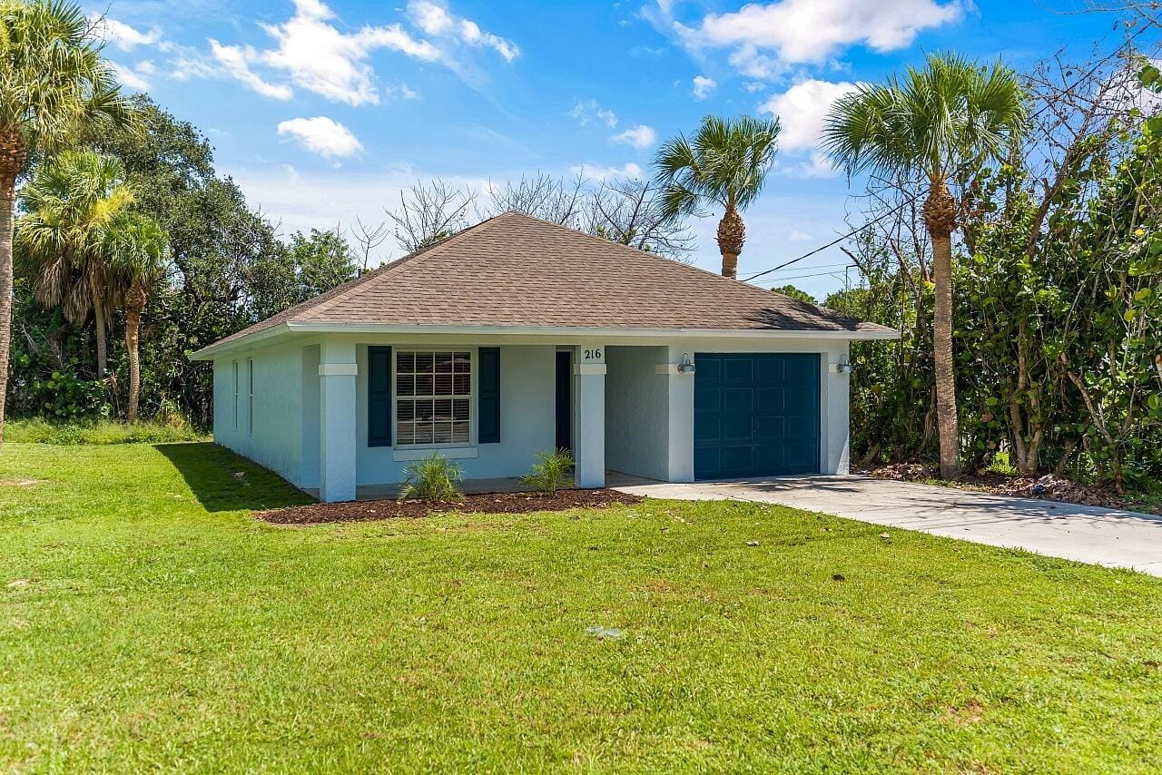 216 13th Street SW, Vero Beach, FL 32962
