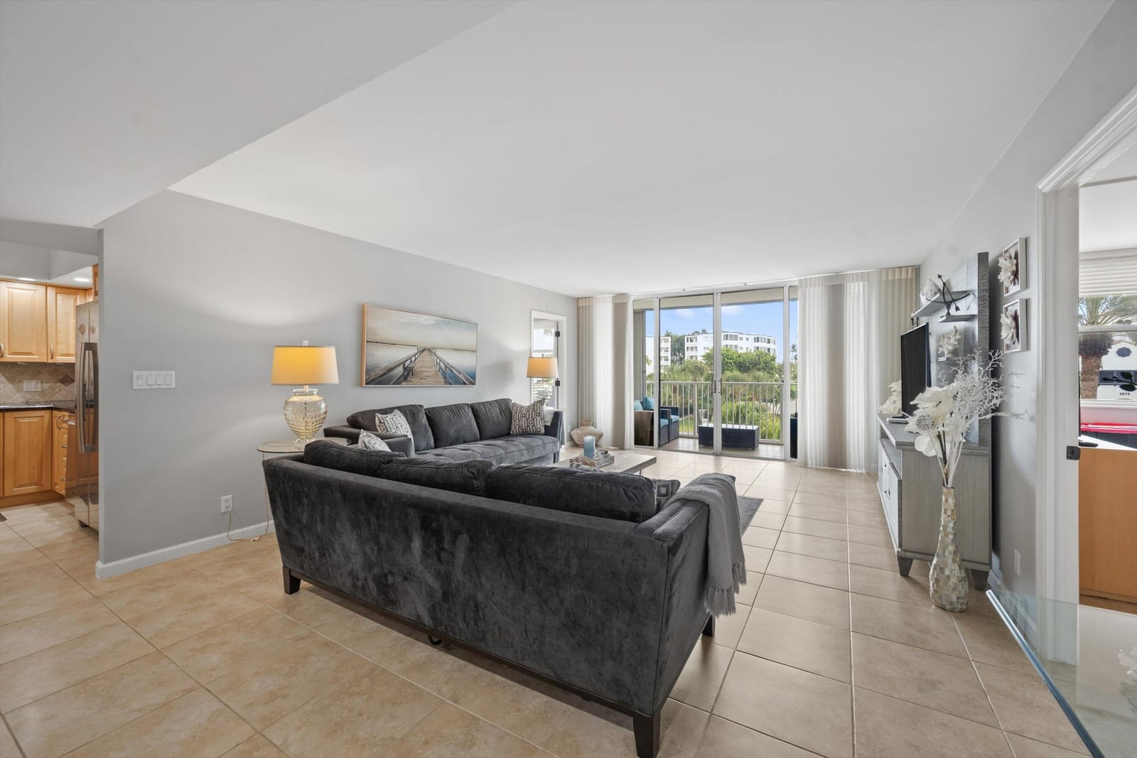 2860 S Ocean Boulevard 316 — photo 3