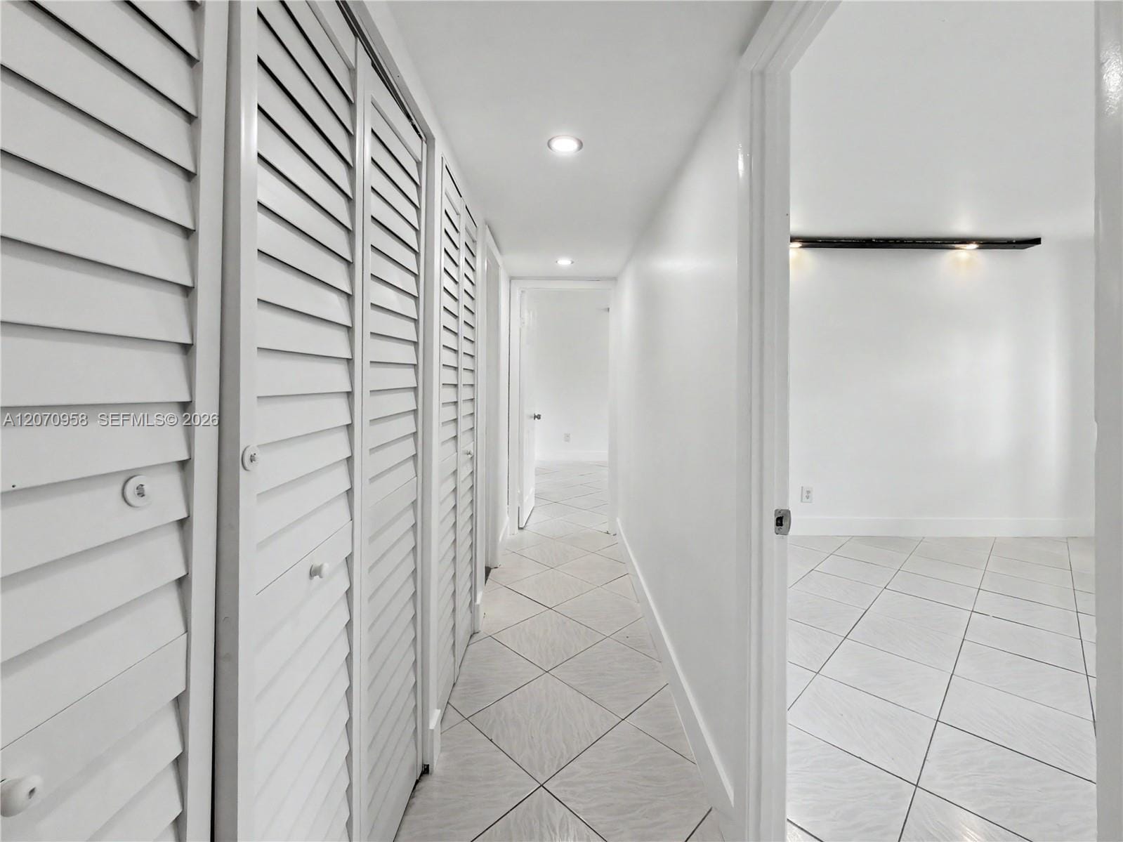 8411 NW 8th Street 102, Miami, FL 33126 photo 8