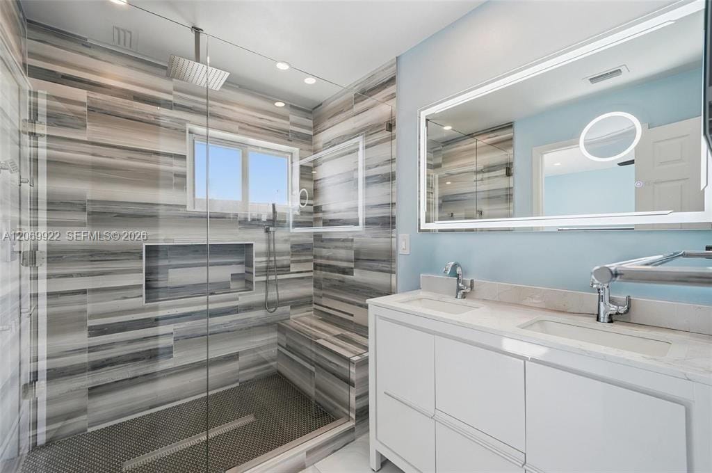 1580 NE 34th Street — photo 11