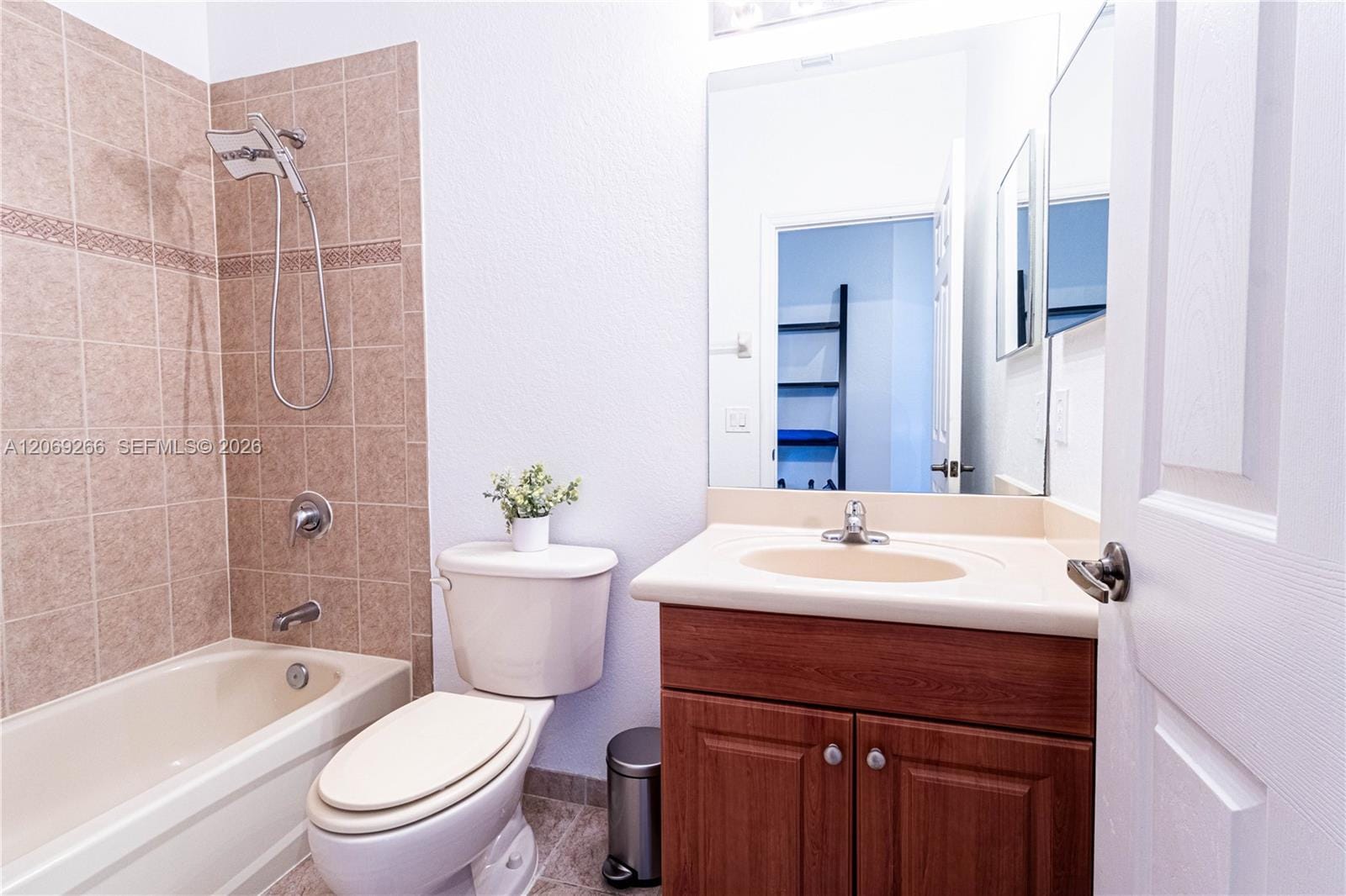 11103 NW 83rd Street 207, Doral, FL 33178 photo 15