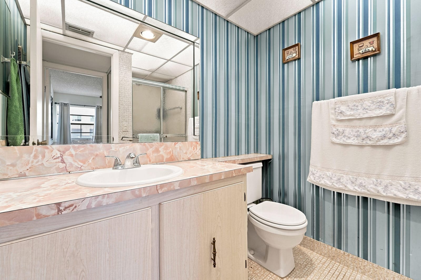 246 NORMANDY Lane F, Delray Beach, FL 33484 photo 14
