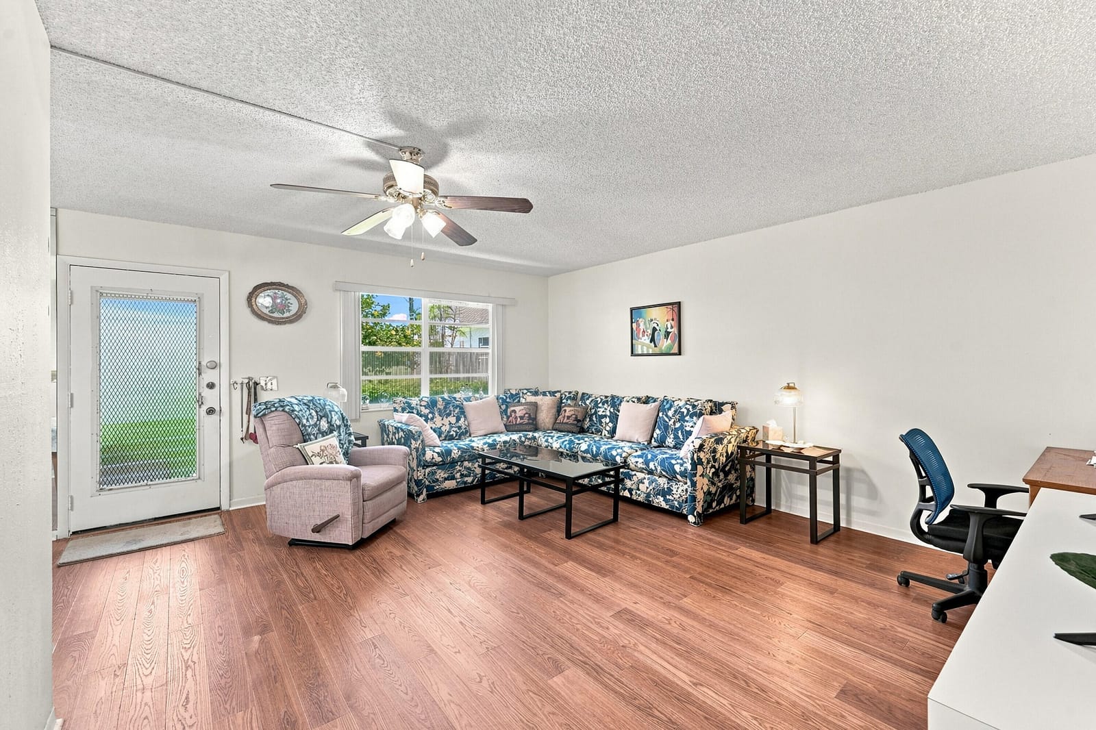 246 NORMANDY Lane F — photo 3