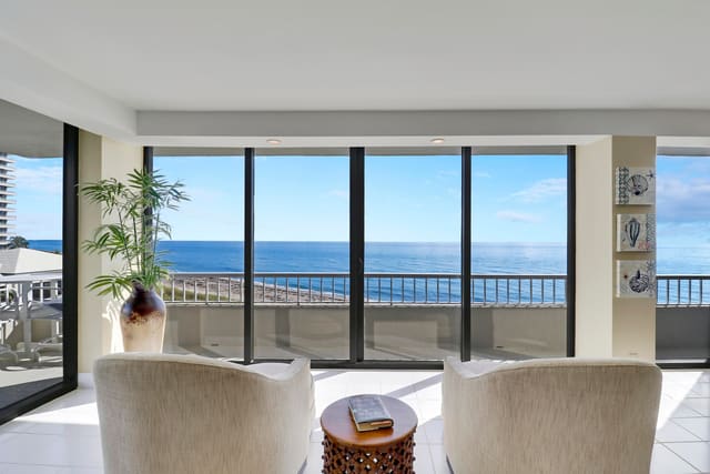 5510 N OCEAN Drive 4C, Singer Island, FL 33404