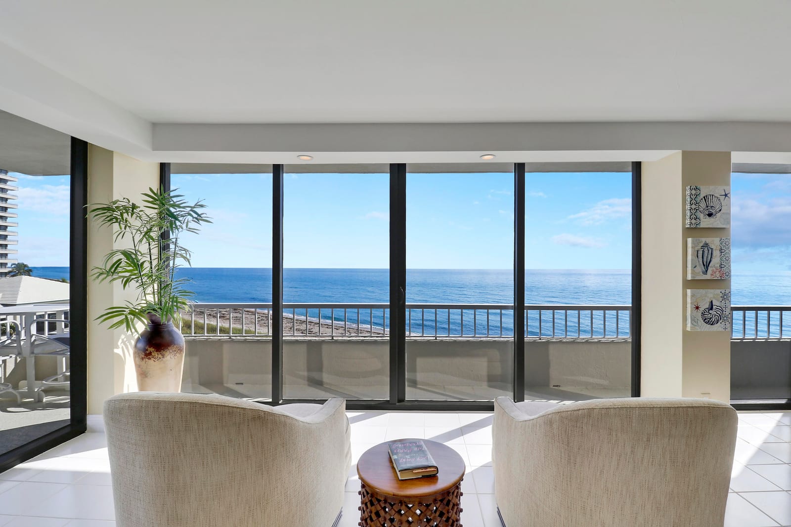 5510 N OCEAN Drive 4C, Singer Island, FL 33404