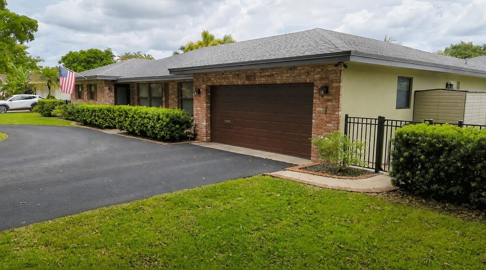 820 NW 73rd Terrace, Plantation, FL 33317 photo 2