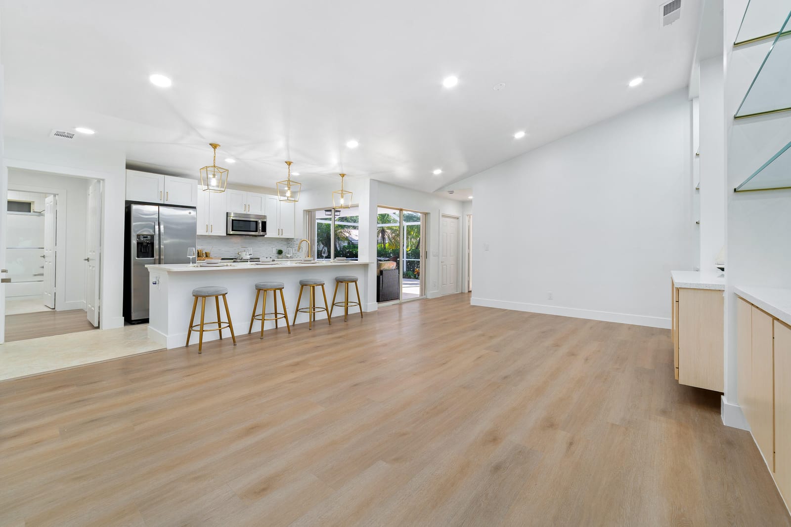 2301 PIN OAK Court — photo 11