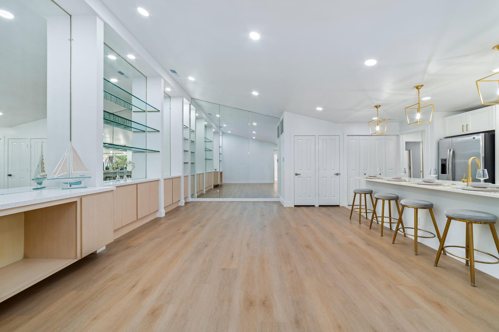 2301 PIN OAK Court — photo 3