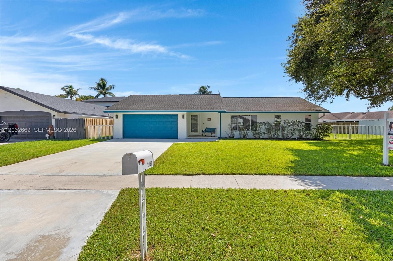 2760 SW 86th Way, Davie, FL 33328