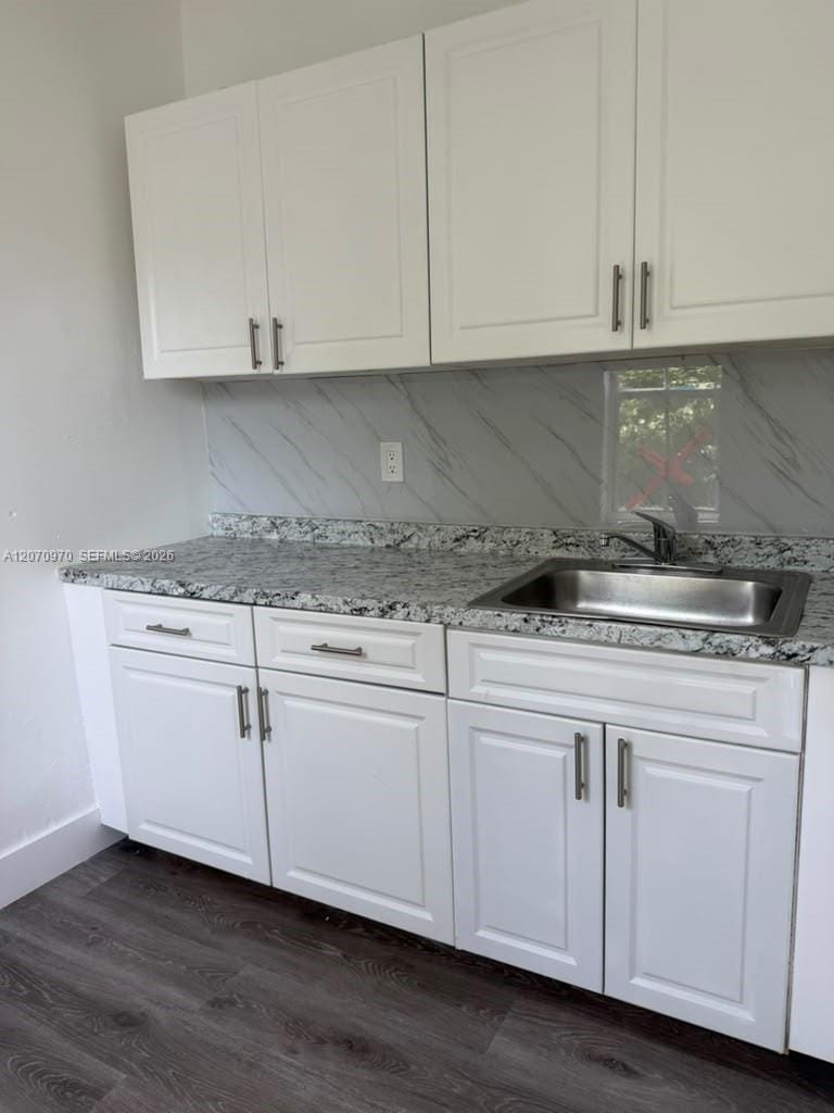 1236 NW 28th Street 1 — photo 7