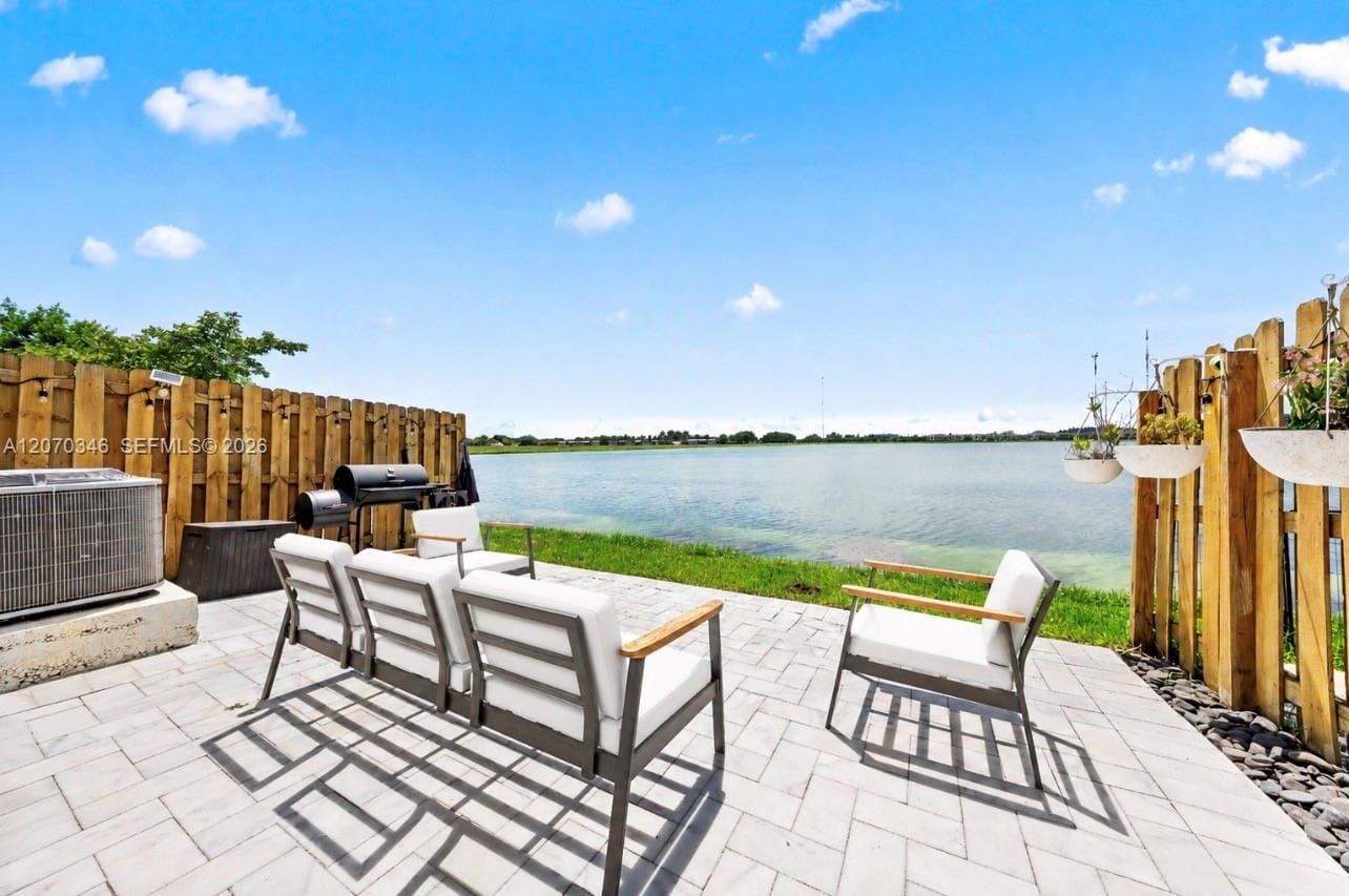 20576 NE 5th Place, Miami, FL 33179 photo 3