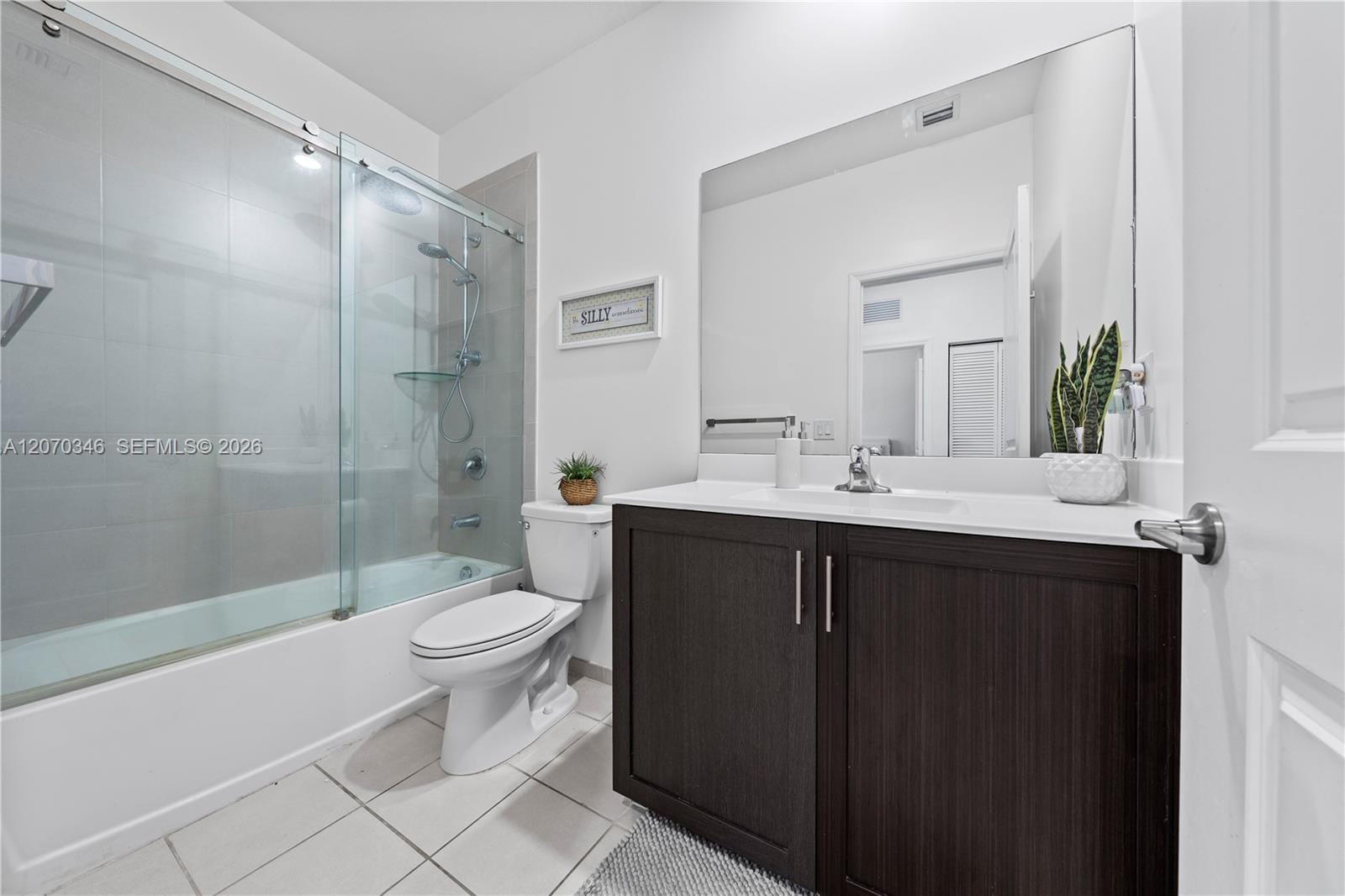 20576 NE 5th Place, Miami, FL 33179 photo 25