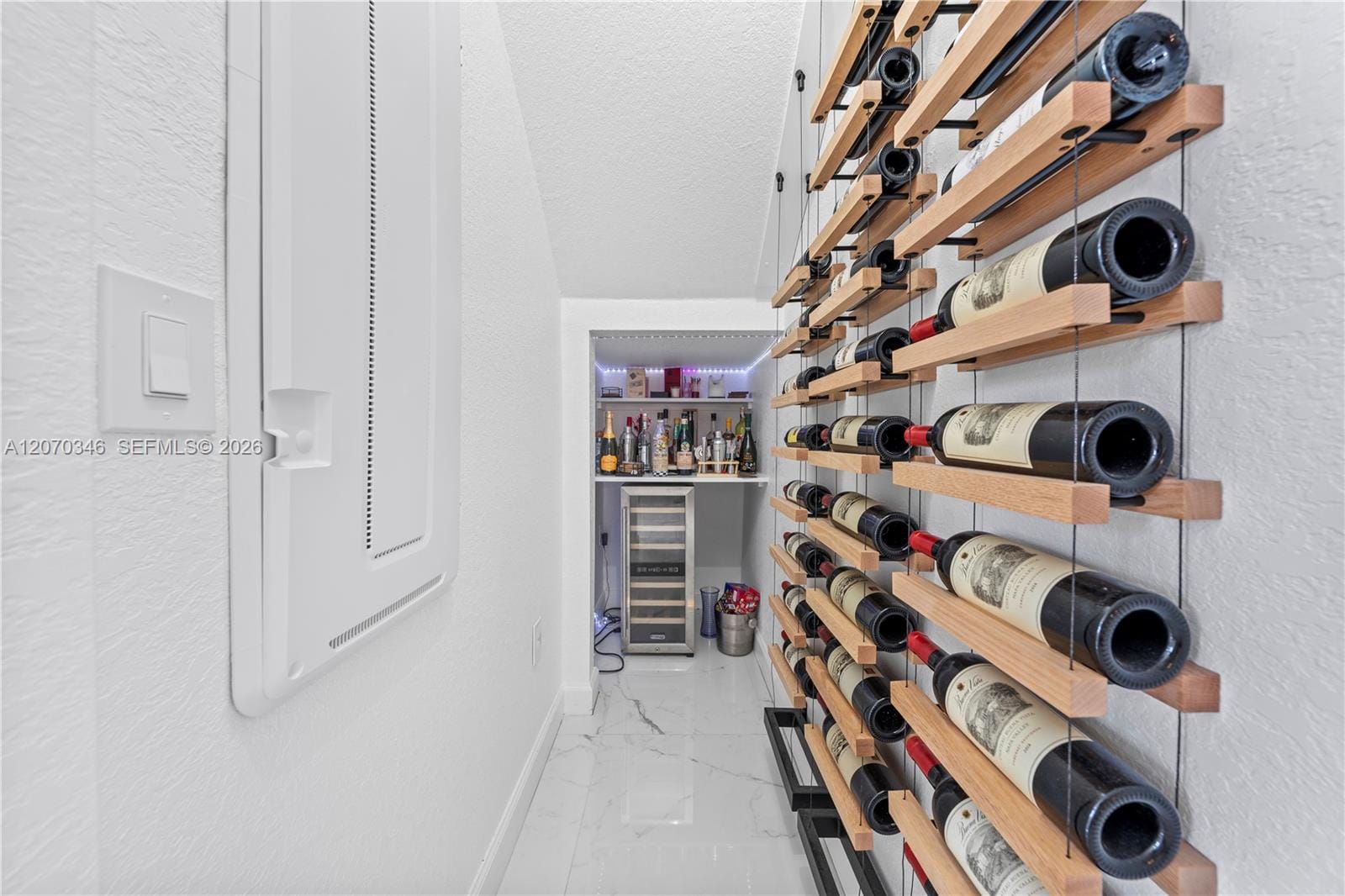 20576 NE 5th Place, Miami, FL 33179 photo 8