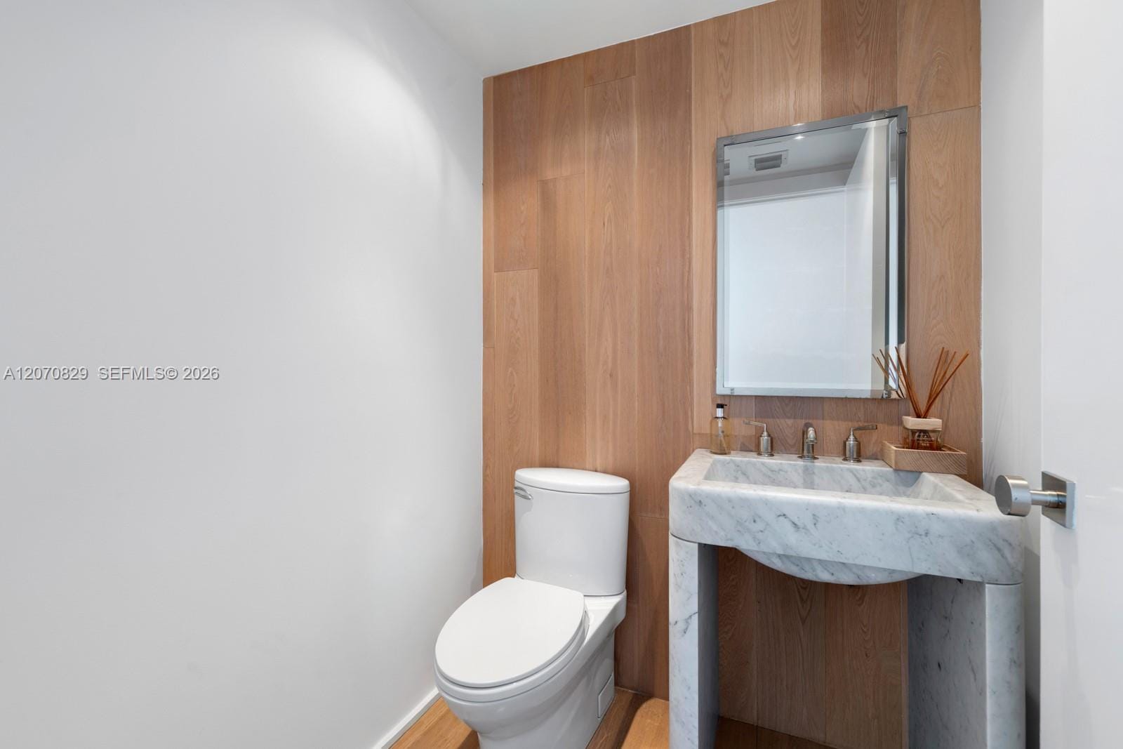 5875 Collins Avenue 1102, Miami Beach, FL 33140 photo 25