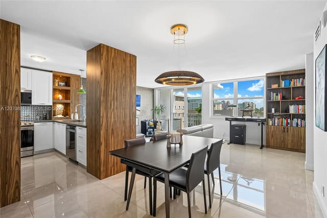 2881 NE 33rd Court 5G, Carlyle, Fort Lauderdale, FL
