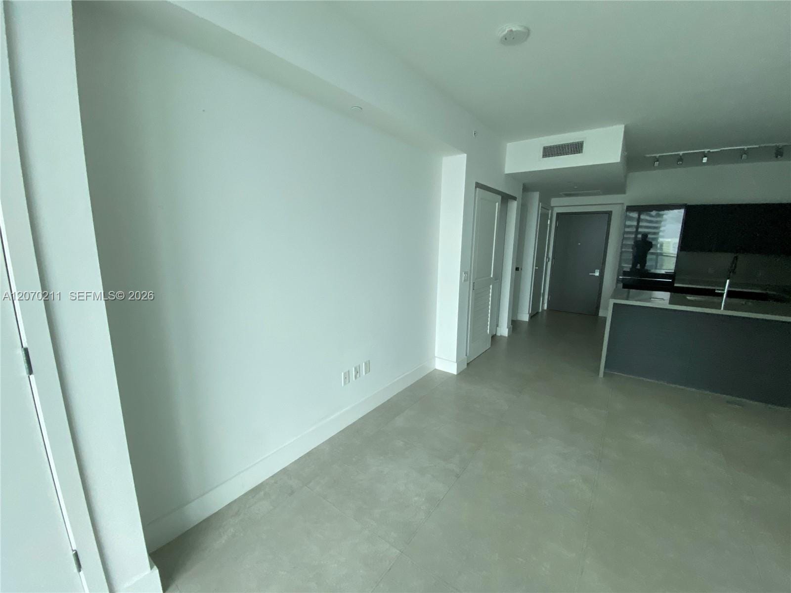 1080 Brickell Avenue 2505 — photo 3