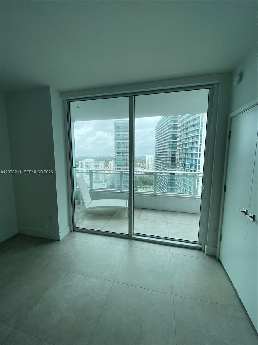 1080 Brickell Avenue 2505 — photo 7