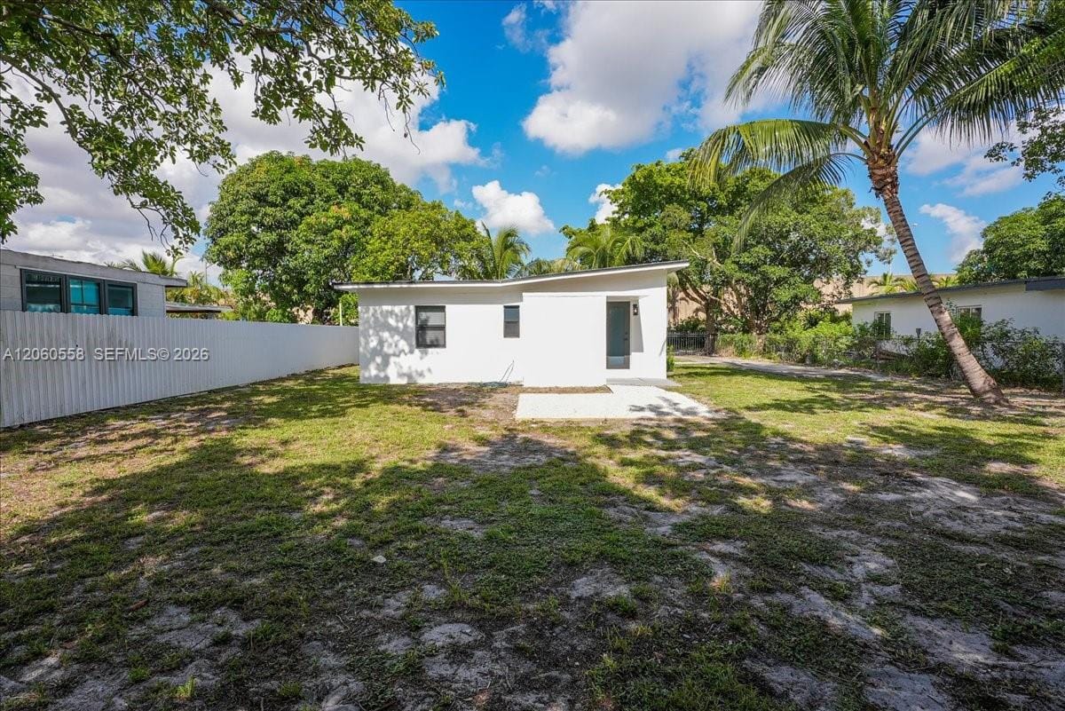 14035 NW 6th Avenue, North Miami, FL 33168 photo 5