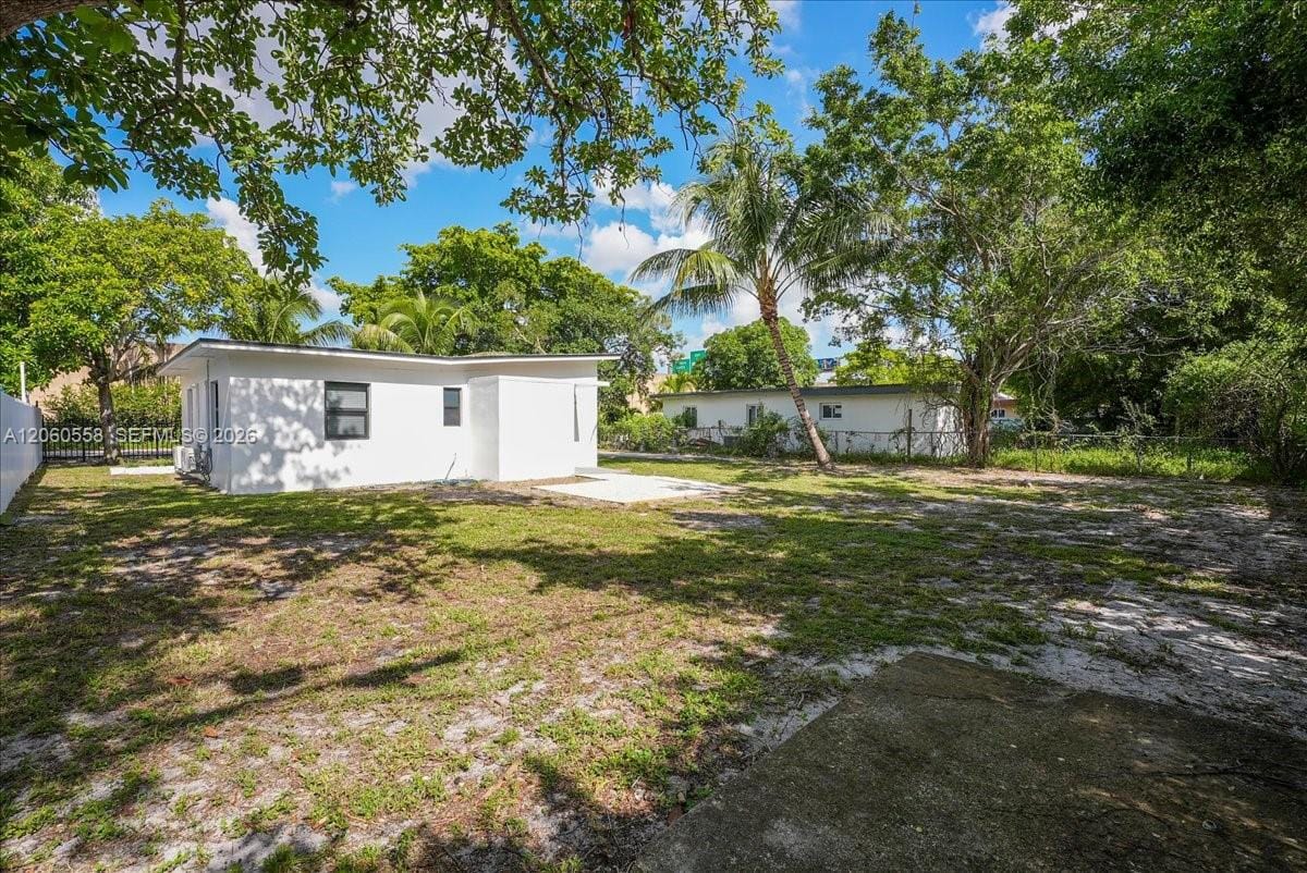 14035 NW 6th Avenue, North Miami, FL 33168 photo 6