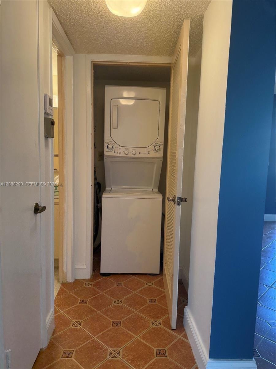 702 NW 87th Avenue 213, Miami, FL 33172 photo 16