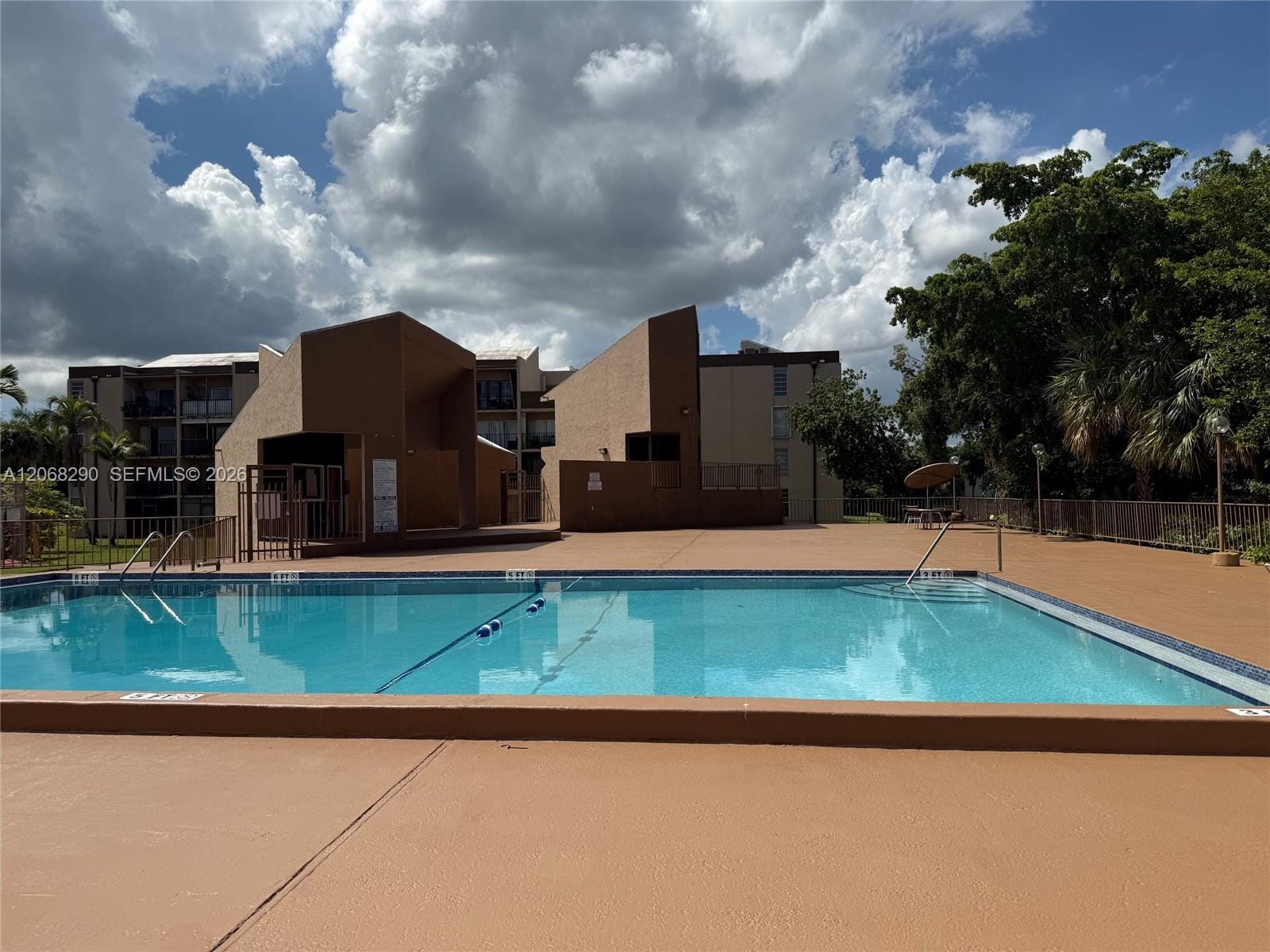 702 NW 87th Avenue 213, Miami, FL 33172 photo 25