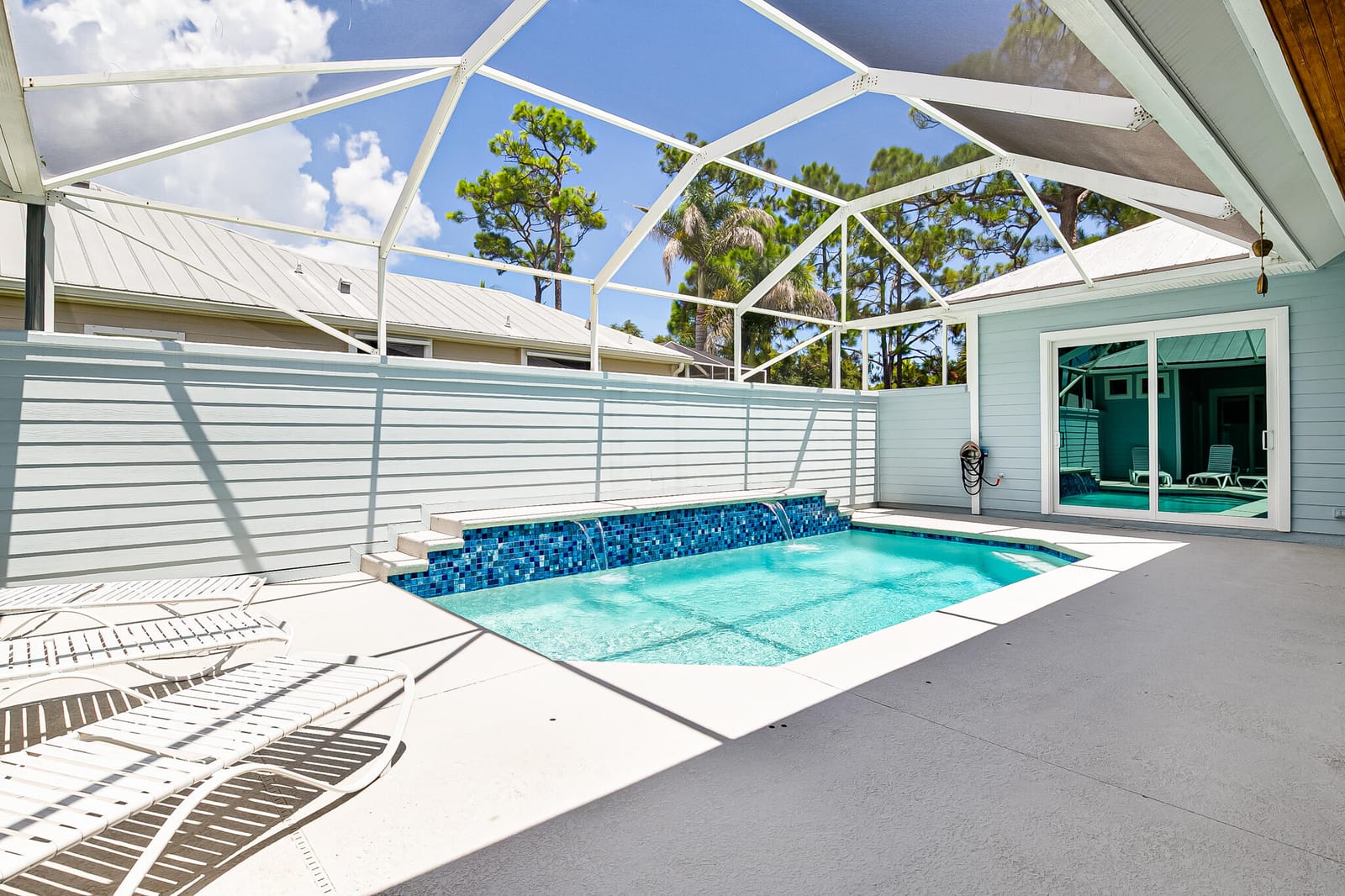 532 NE Canoe Park Circle — photo 9