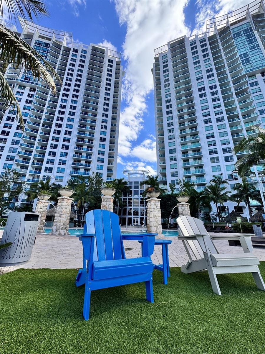 2681 N Flamingo Road 2705S, Sunrise, FL 33323