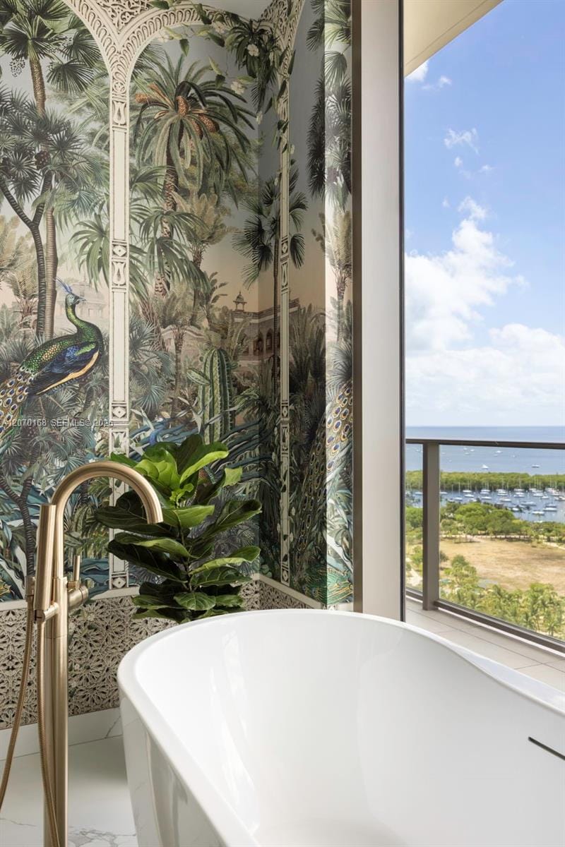 2655 S Bayshore Drive 1801-02 — photo 12
