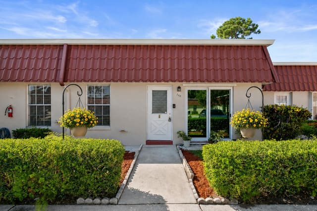 742 Nantucket Circle, Covered Bridge, Lake Worth, FL