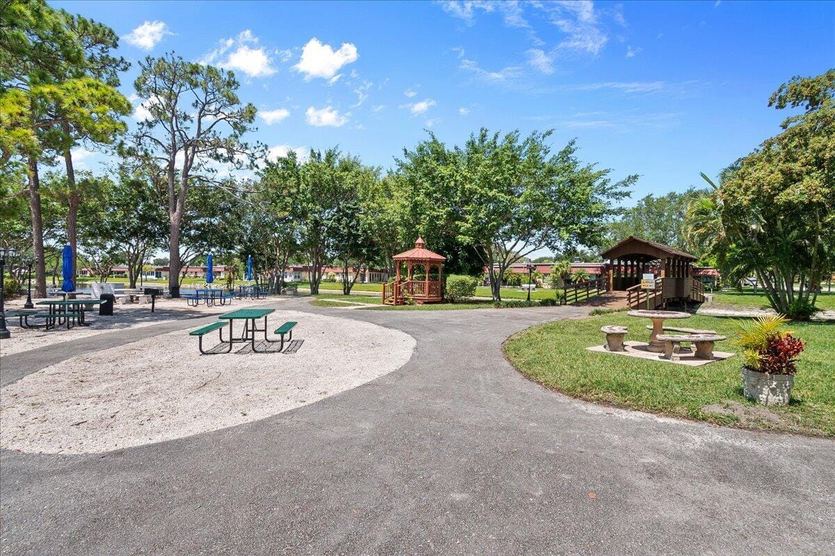 742 Nantucket Circle, Lake Worth, FL 33467 photo 26