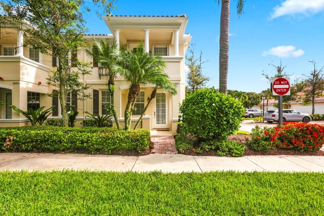1861 Frederick Small Road, sold in Tuscany At Abacoa, Jupiter, FL