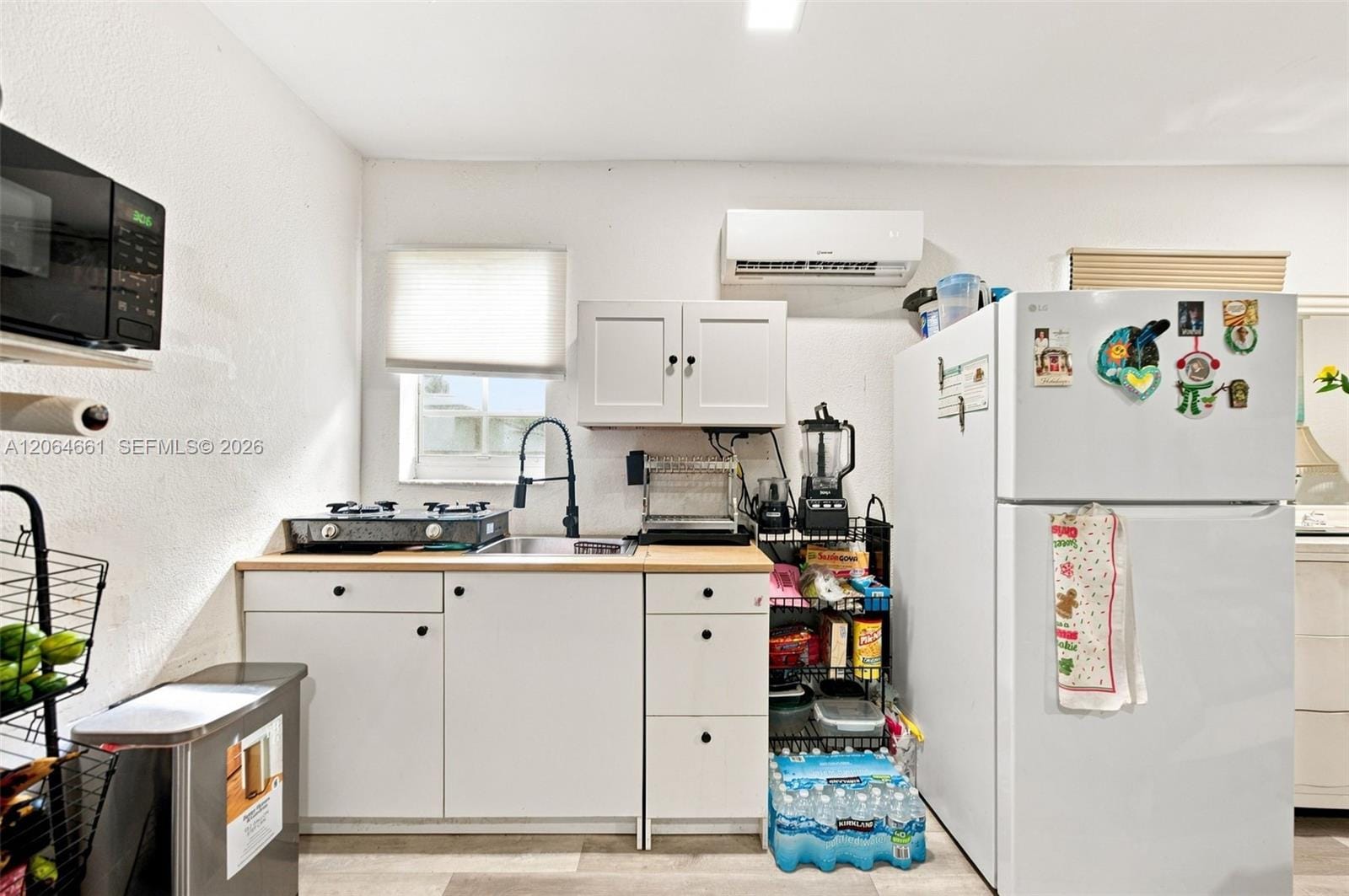 240 Carlisle Drive — photo 11
