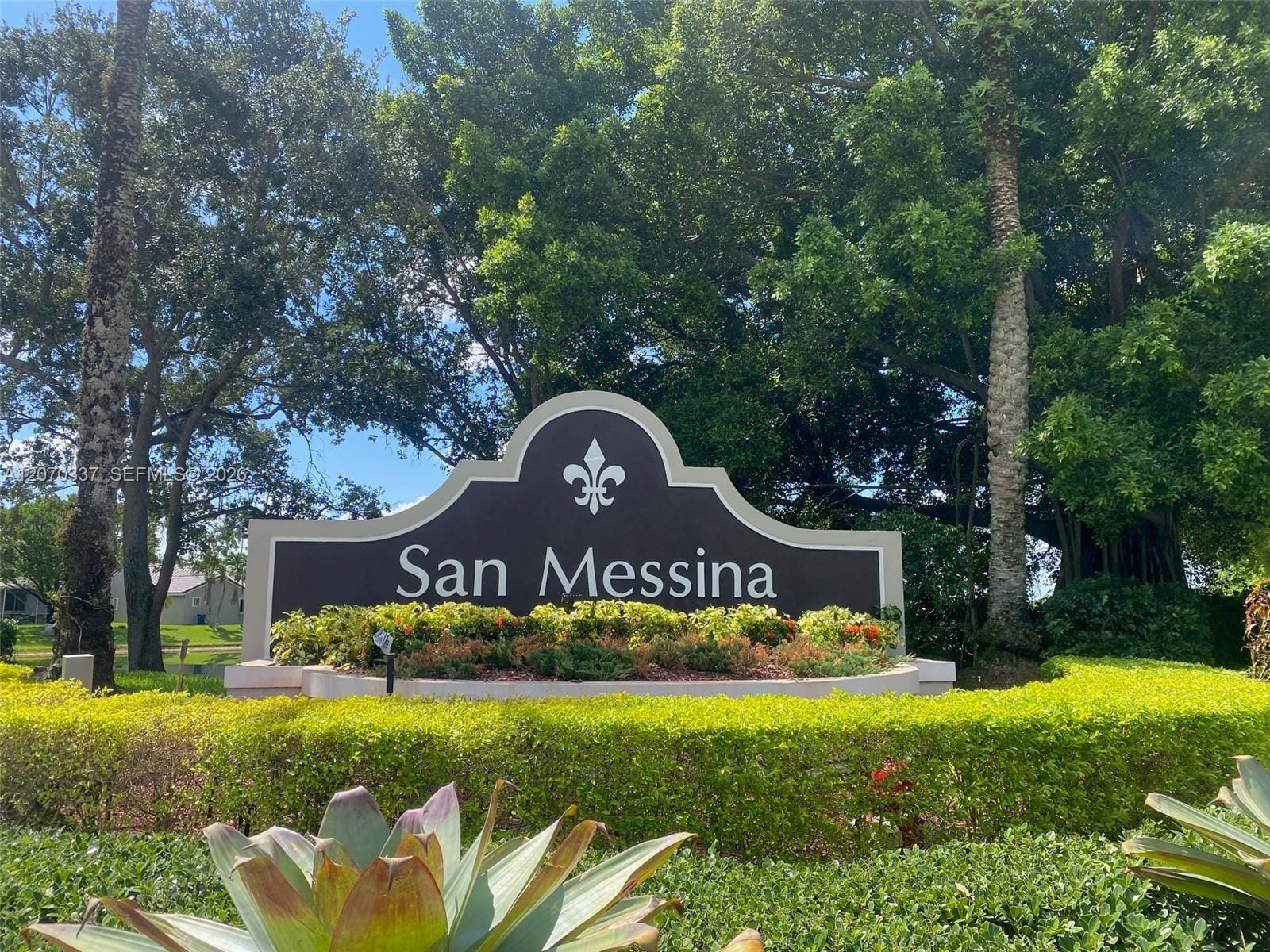 1809 Salerno Circle — photo 2