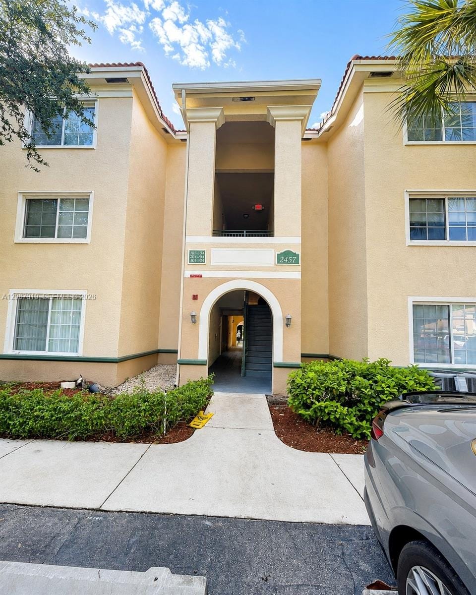 2457 Centergate Drive 203, Miramar, FL 33025