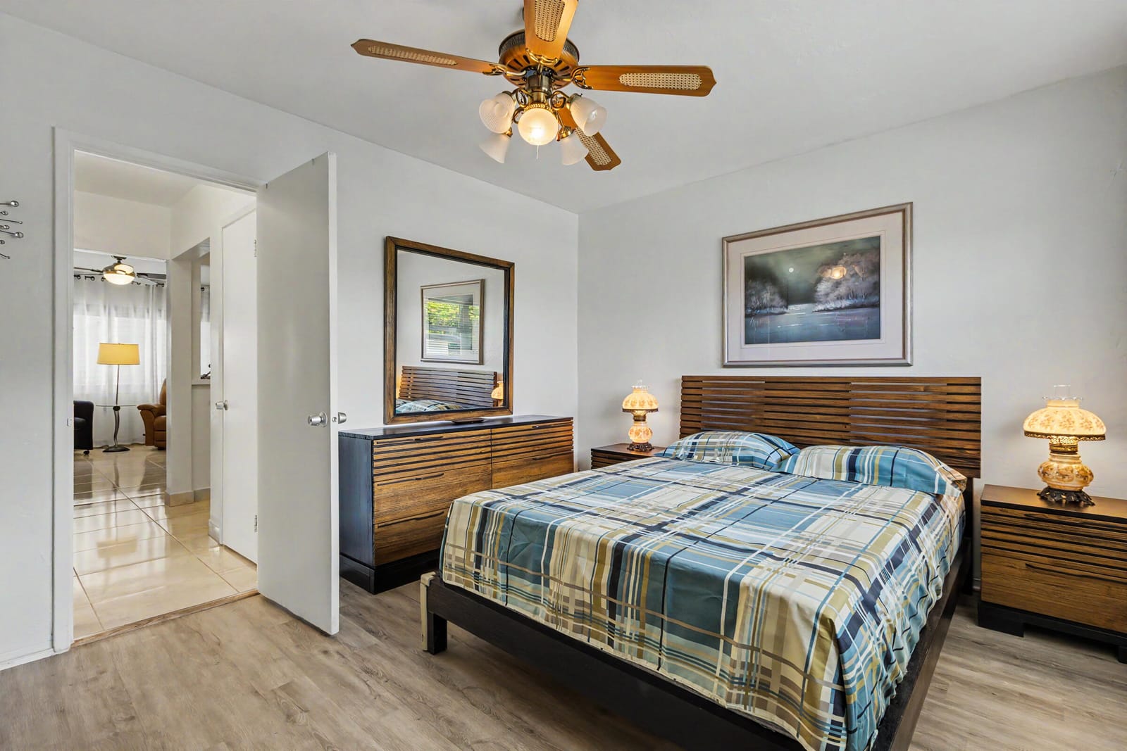 801 Atlantic Shores Boulevard 104, Hallandale Beach, FL 33009 photo 18