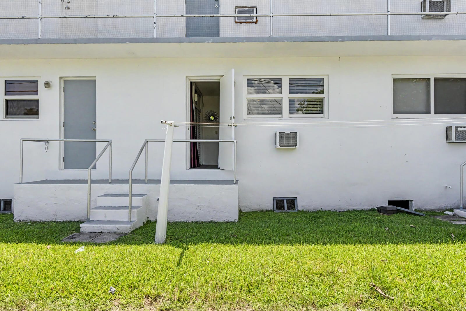 801 Atlantic Shores Boulevard 104, Hallandale Beach, FL 33009 photo 22