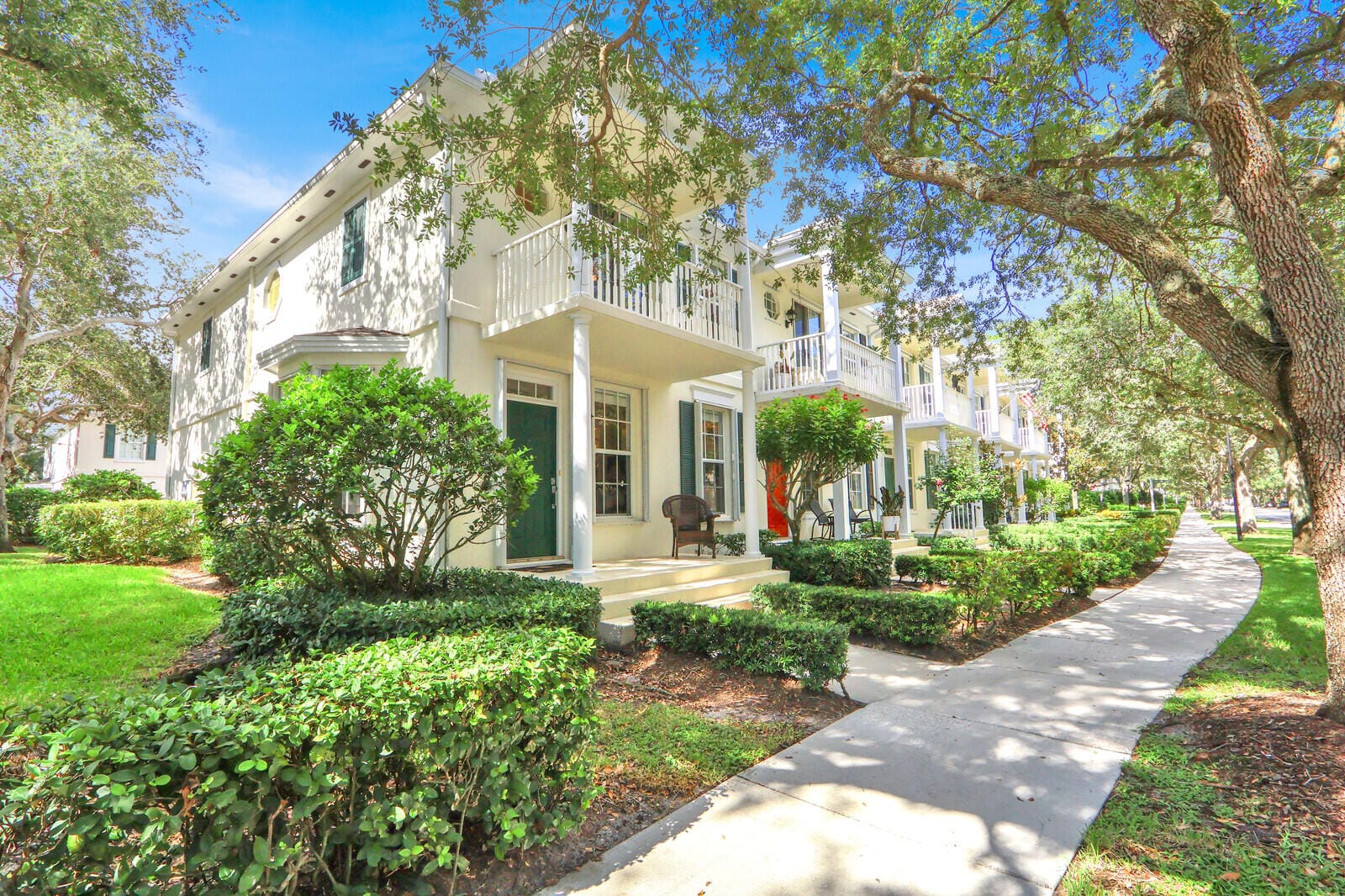 131 Radcliffe Court, Jupiter, FL 33458 photo 2