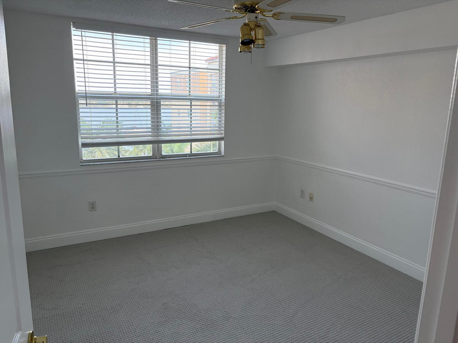 1801 N FLAGLER Drive 821 — photo 7