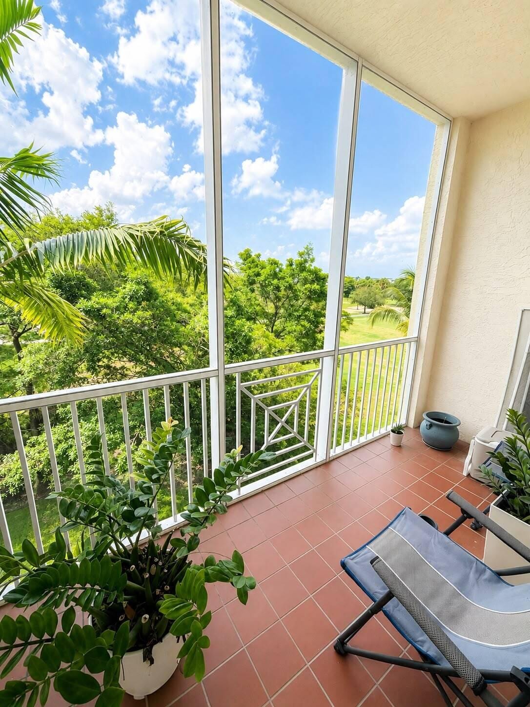 3600 OAKS CLUBHOUSE 404 — photo 10