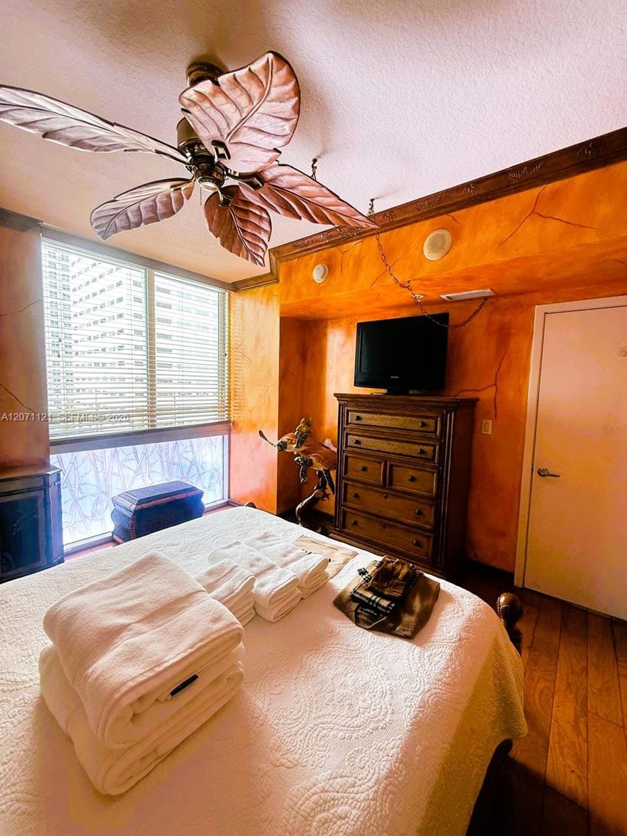 335 S Biscayne Boulevard 1500, Miami, FL 33131 photo 19