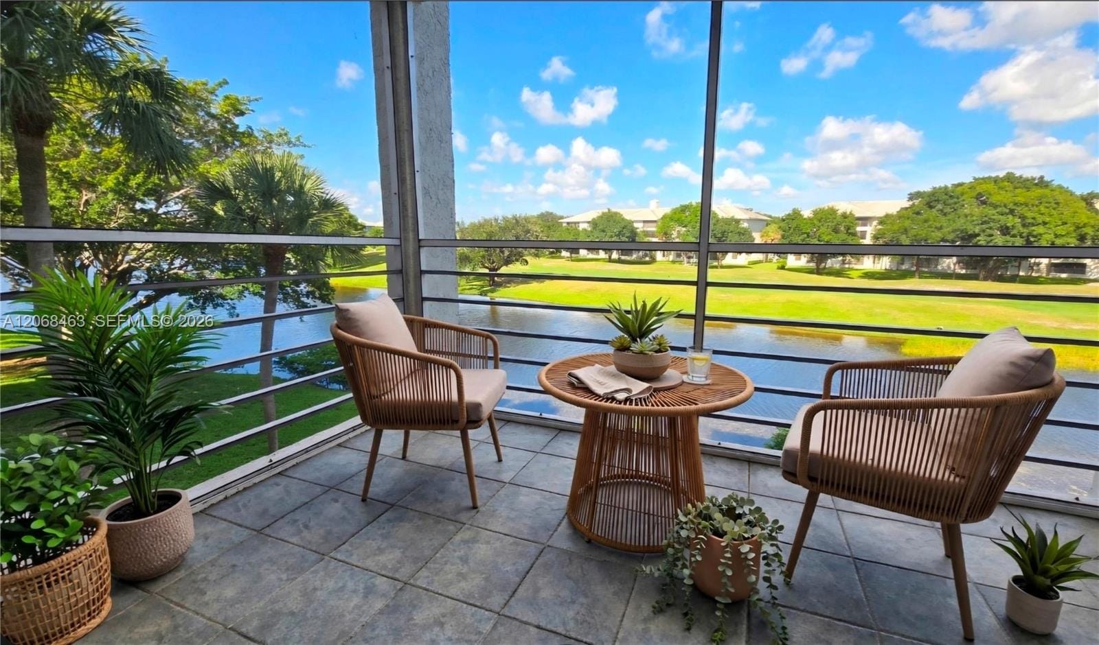 9230 Lagoon Place 310, Davie, FL 33324