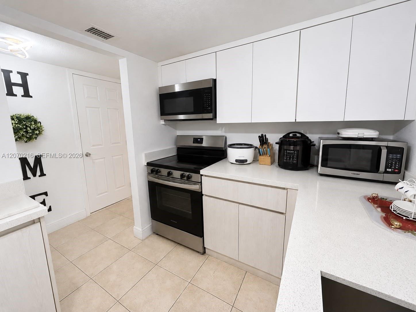 8500 SW 109th Avenue 6-220, Miami, FL 33173 photo 11