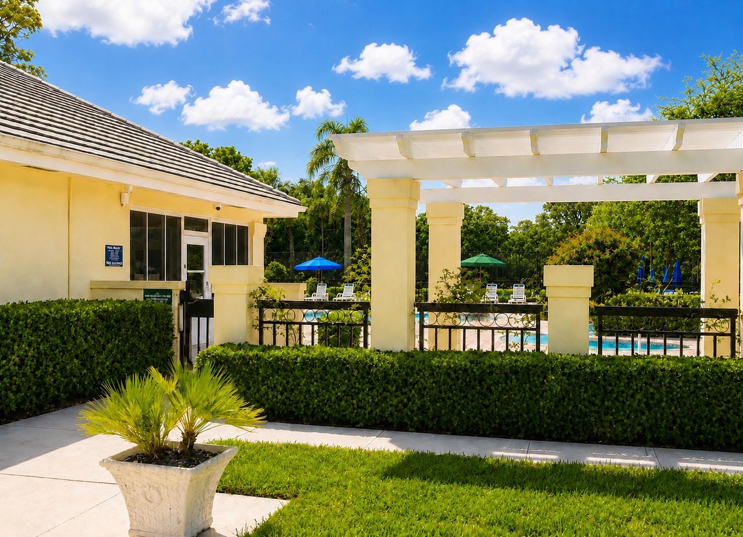 7564 SE BAY CEDAR Circle, Hobe Sound, FL 33455 photo 17